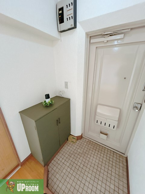 コーポ瀬尾の玄関