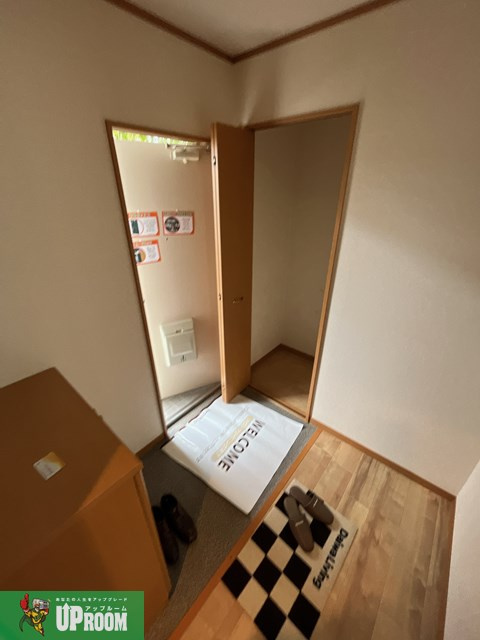 ファミーユ押沢台の玄関