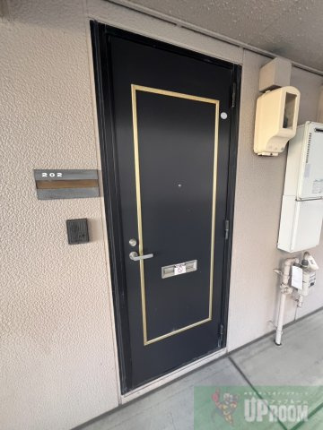 ファミール堀部Ⅴの玄関