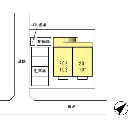 ファミール堀部Ⅴの駐車場