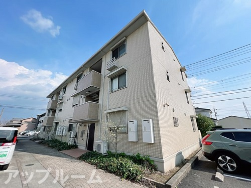 春日井市下条町２丁目のアパート