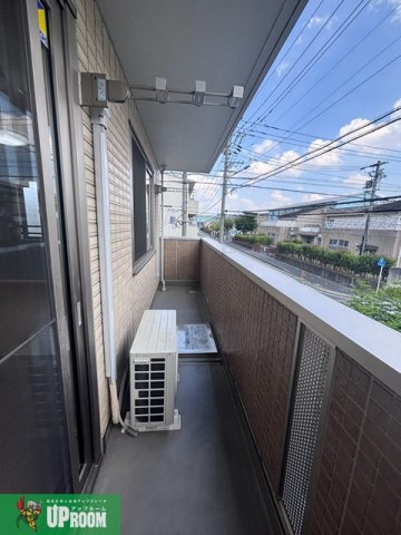 春日井市下条町２丁目のアパートのバルコニー