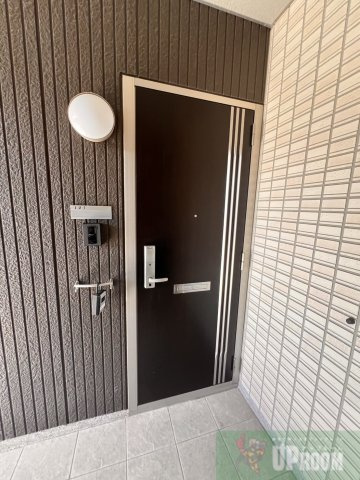 クレールシェノワの玄関