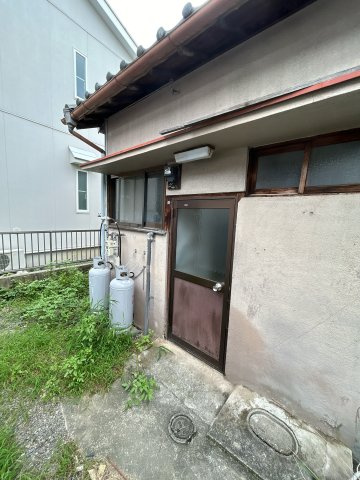 中山様貸家　西棟の庭