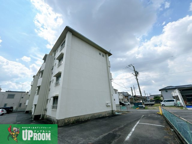 六軒屋農住団地コーポ美園の外観