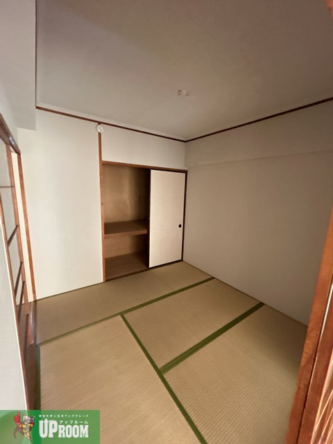 六軒屋農住団地コーポ松栄の内装