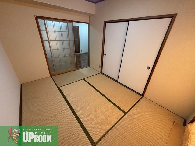 フラワー松本Ⅲの和室