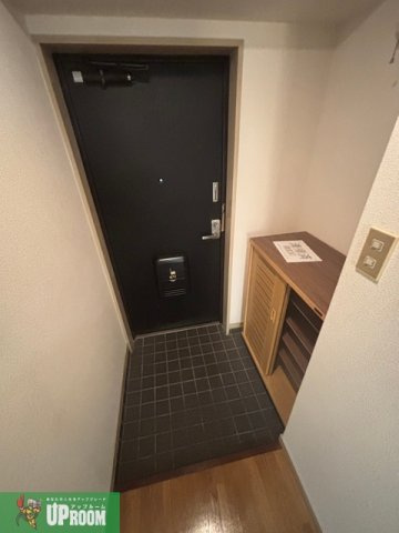 フラワー松本Ⅲの玄関