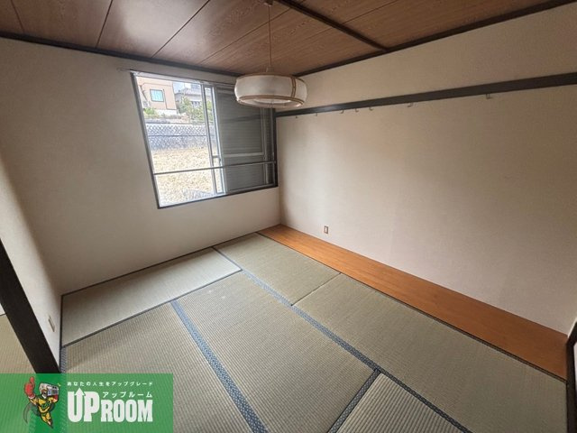 グリンヒル高座の和室