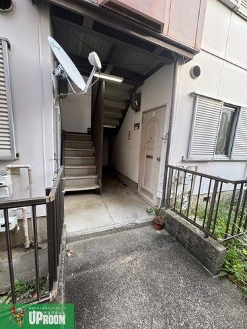 グリンヒル高座の玄関