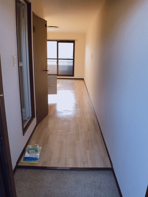 春日井市坂下町１丁目の賃貸マンションの居間・リビング