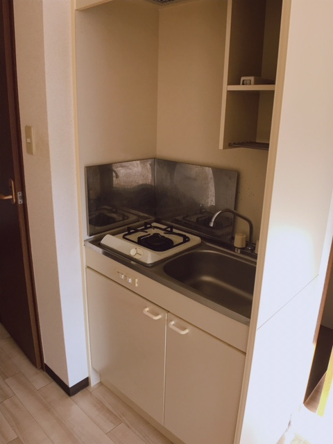 春日井市坂下町１丁目の賃貸マンションのキッチン