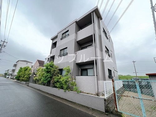 ボウリーブ庄内の外観