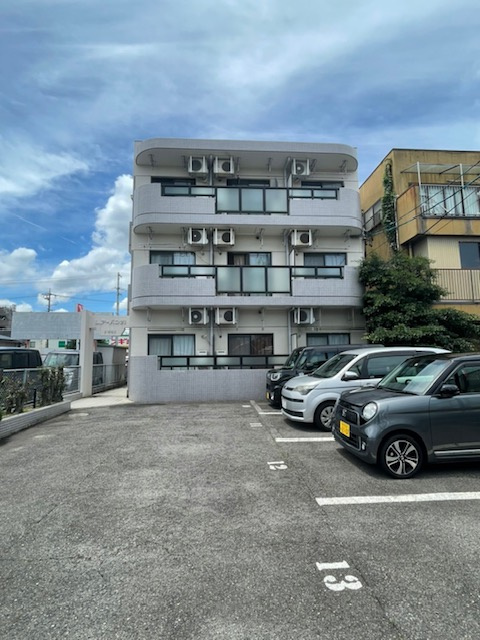 Ⅼアーバン２１の駐車場