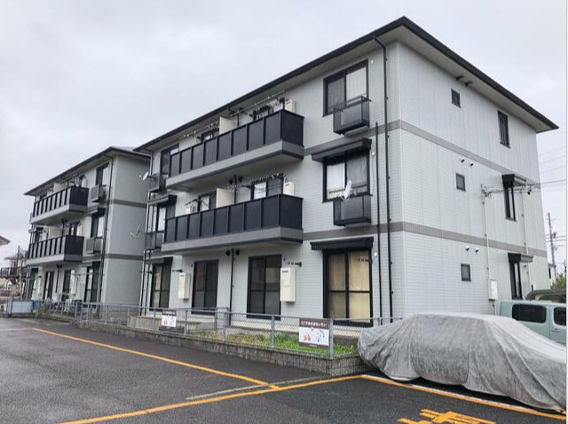 ロイヤルガーデン北屋敷IIIの外観