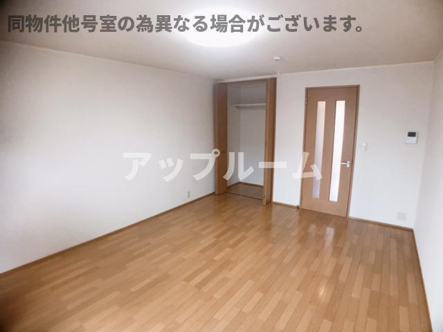 春日井市朝宮町２丁目のアパートの内装