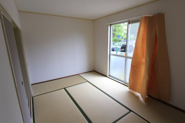 パークハイツ杁ケ島の和室