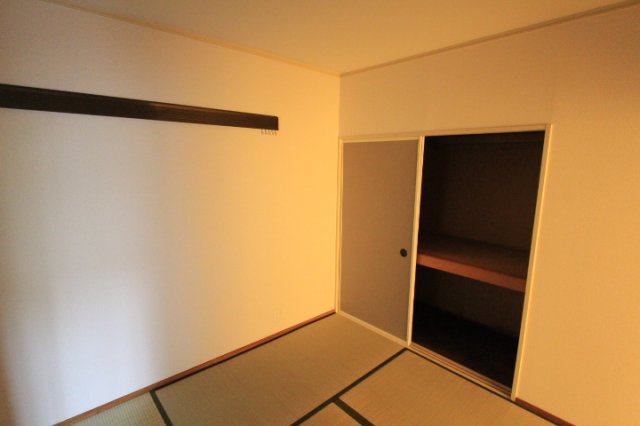 パークハイツ杁ケ島の収納