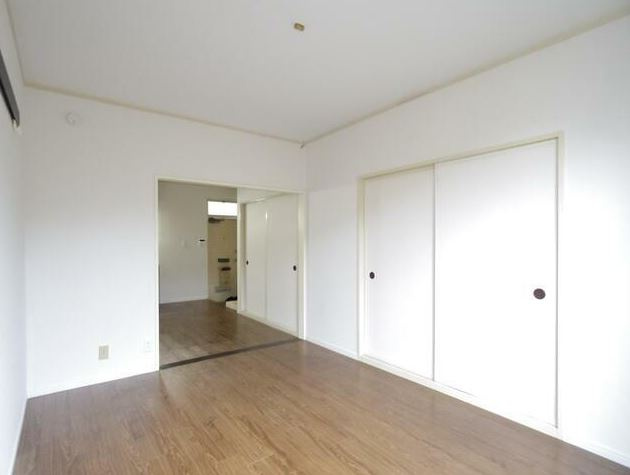 パークハイツ杁ケ島の居間・リビング