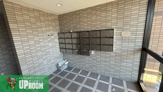 ブランシュピア味美のエントランス