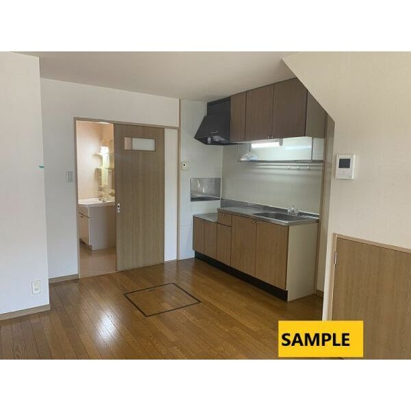 パインラトールB棟の内装