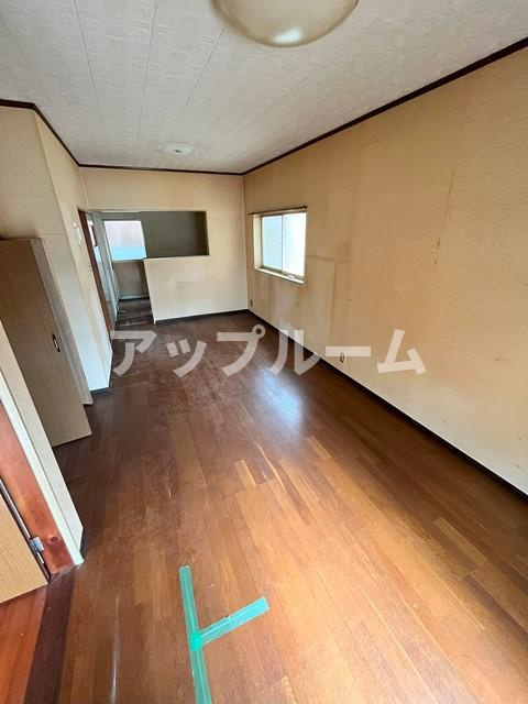 大野コーポの居間・リビング