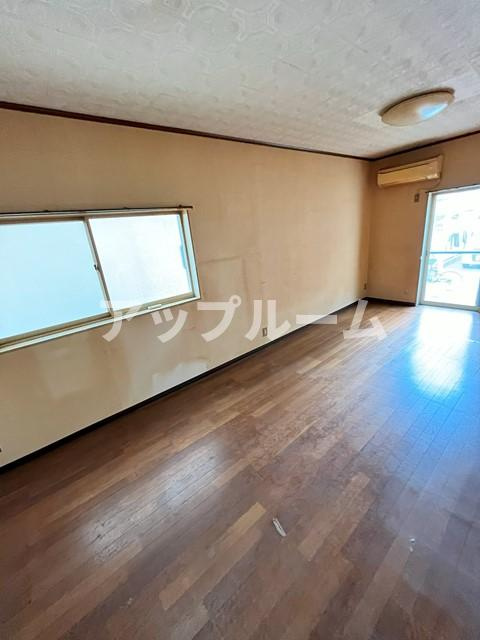 大野コーポの居間・リビング