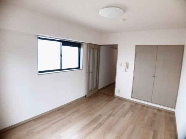 グレイスコートの居間・リビング