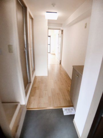 グレイスコートの玄関