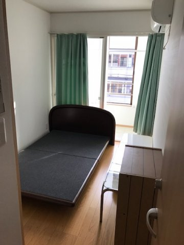 春日井 シェアハウス ボヌールの寝室