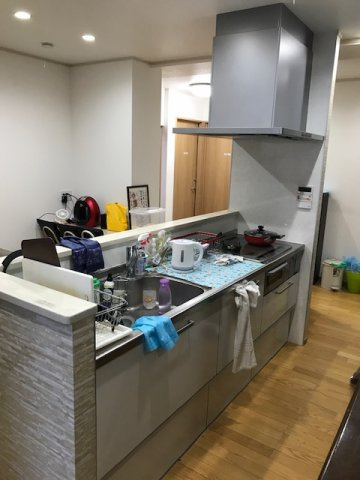 春日井 シェアハウス ボヌールのキッチン