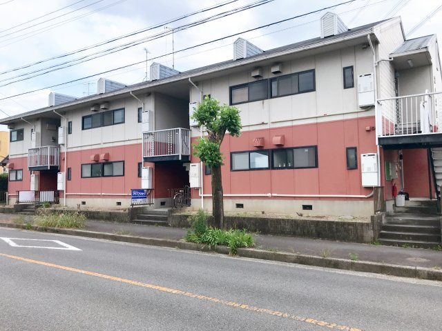春日井市大留町５丁目のアパートの外観