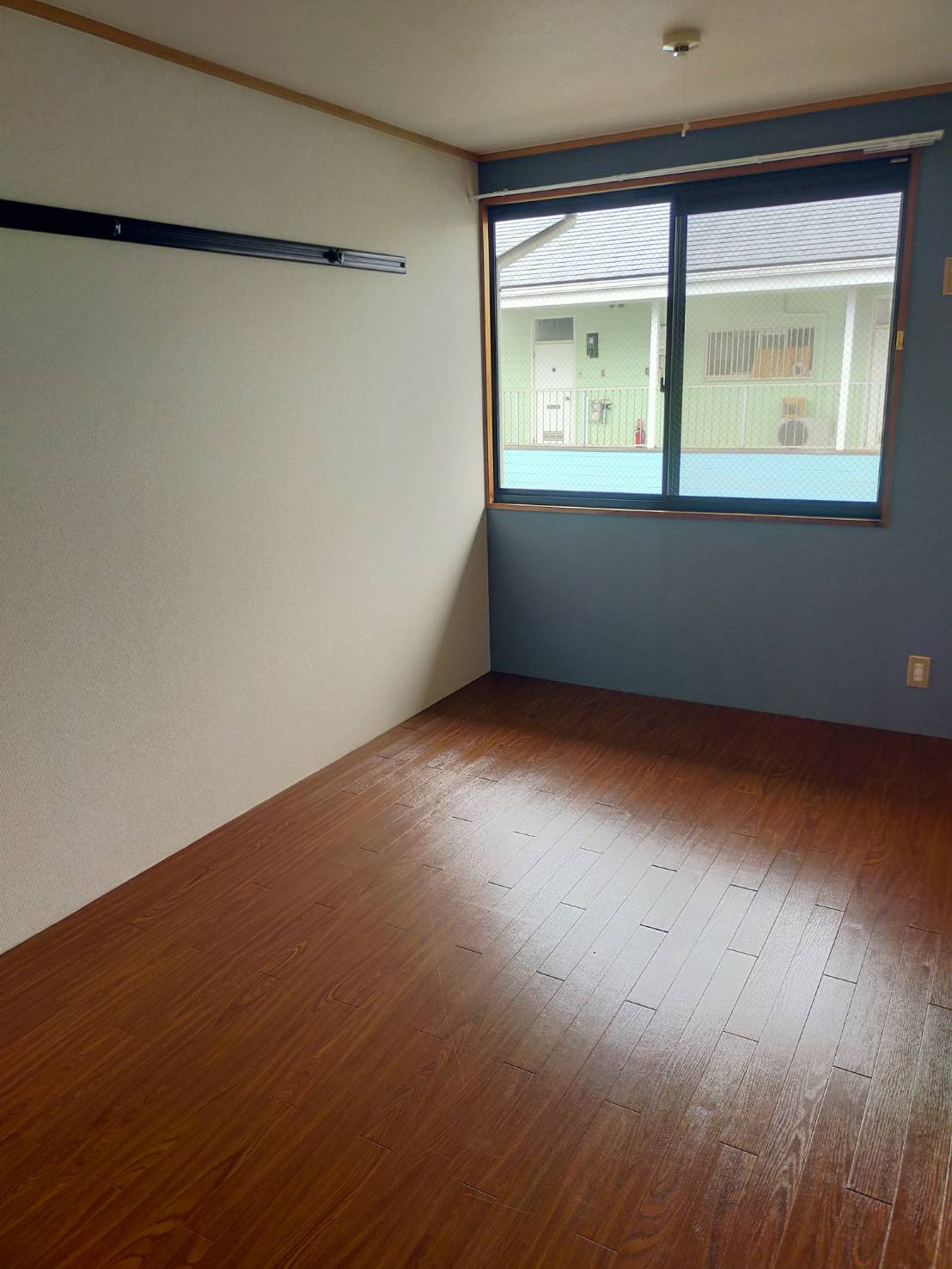 春日井市大留町５丁目のアパートの内装