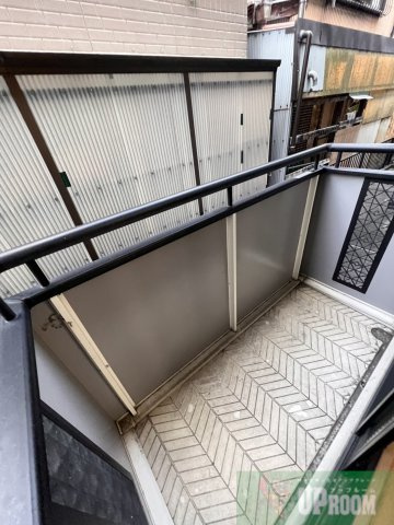 カーサ中央のバルコニー