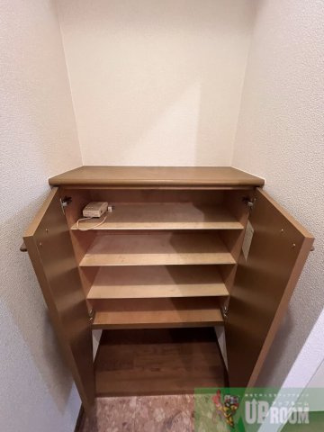 カーサ中央の収納