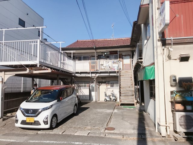 春日井市瑞穂通８丁目のアパートの外観