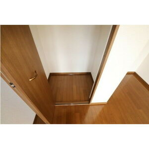 アンプルール ブワ 秀の収納