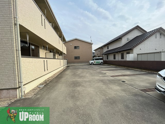 ノートルレーブの駐車場