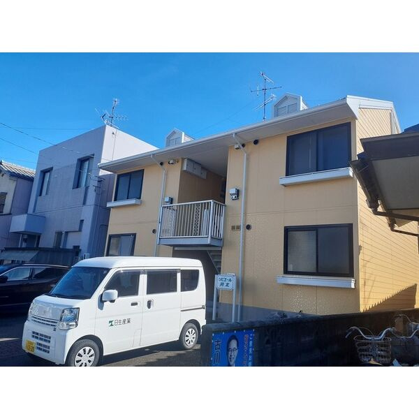 リビエール川北の外観