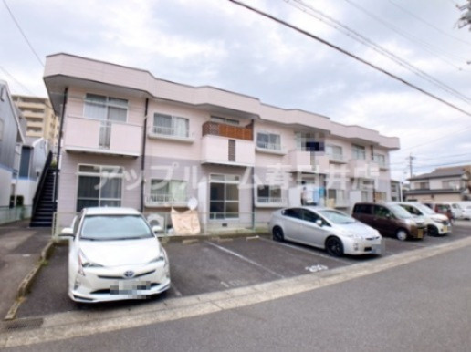 セ・ジュールＹの駐車場