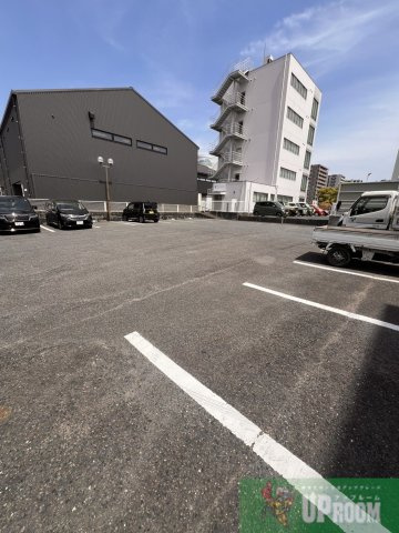 ワコー瑞穂の駐車場