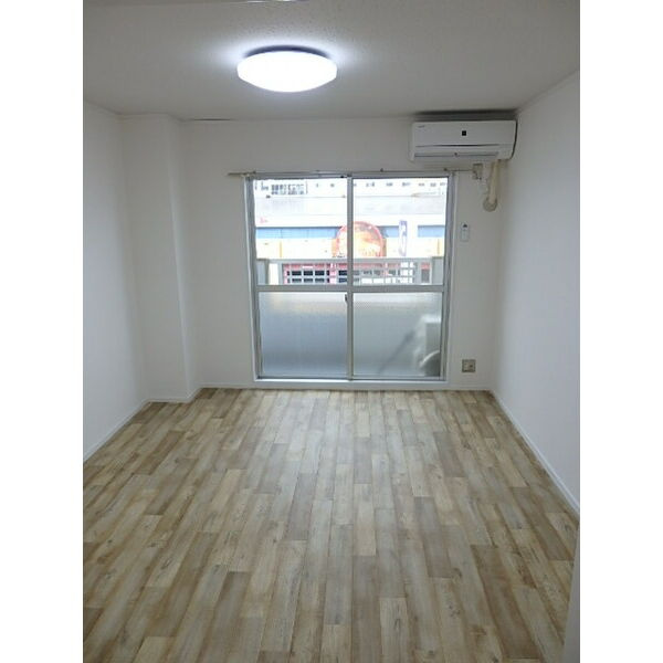 ワコー瑞穂の居間・リビング