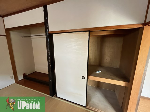 明知町戸建の収納