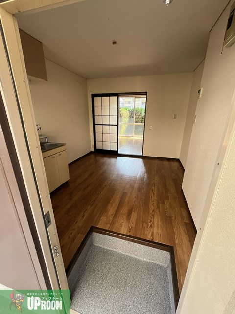 コーポ・オリオンの玄関