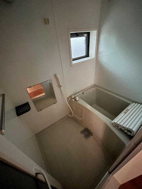 プレミール千代田の浴室