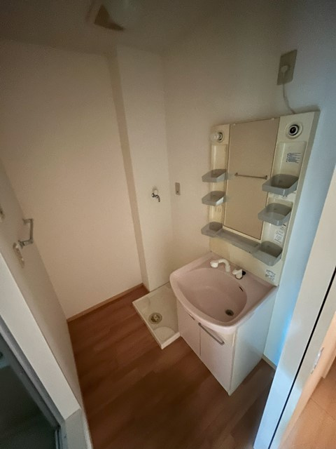 プレミール千代田の独立洗面台