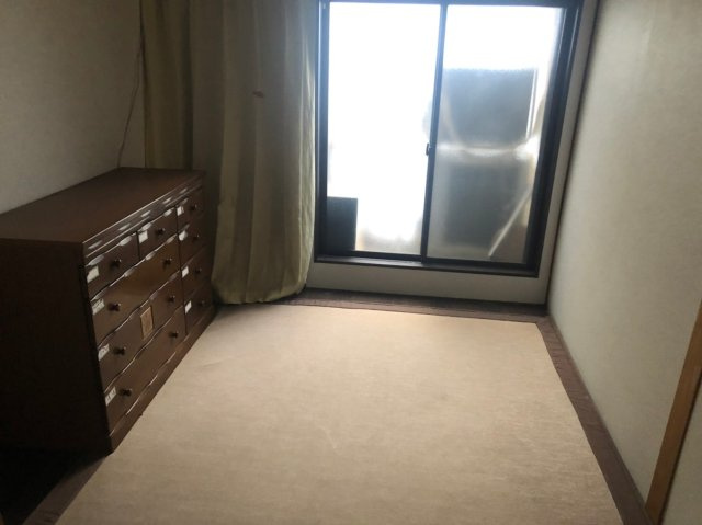 西京区役所前　テナントテラスの内装