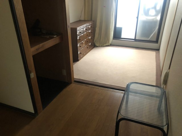 西京区役所前　テナントテラスの内装