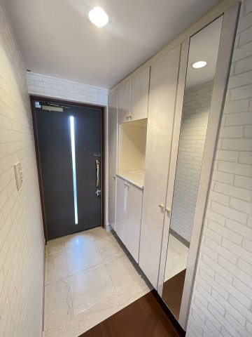 ディアステージ高槻真上町の玄関|玄関です