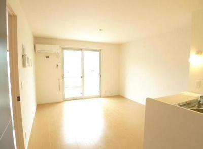 【居間・リビング】 | エクセレント三輪野山 Ⅰ